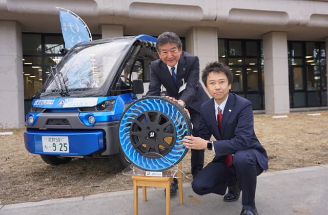 パンクしないタイヤを実装 奥永源寺の自動運転サービス車両