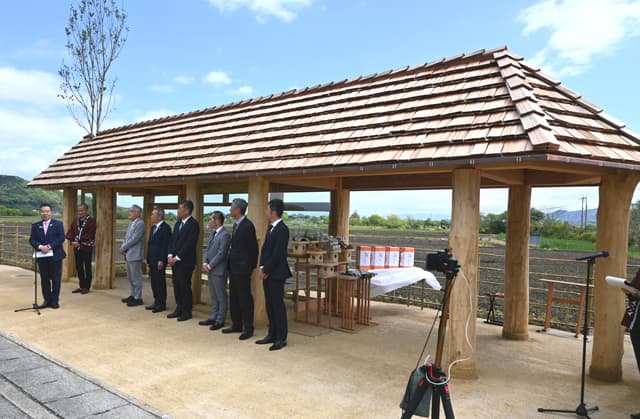 近江鉄道バス長命寺線「北之庄ラ コリーナ前」に