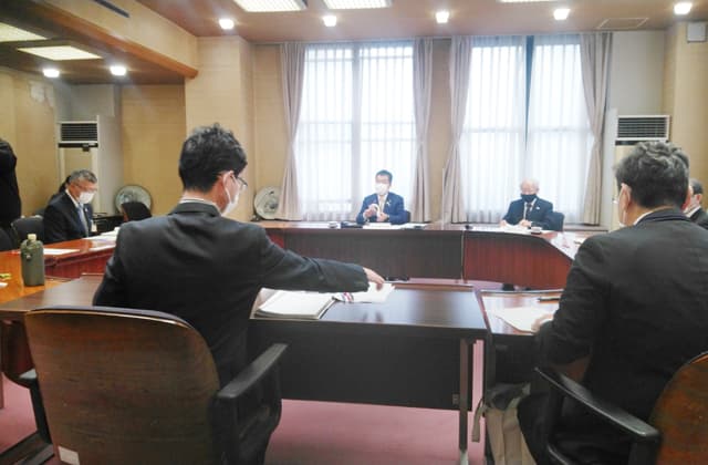 どうなる?安土城「復元」の方向性