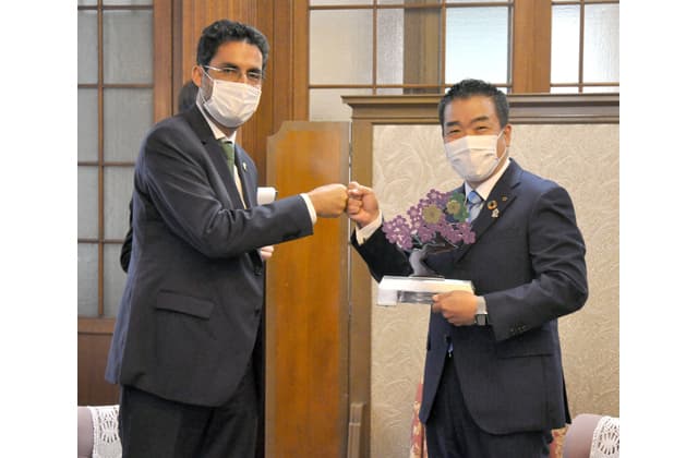 駐日ブラジル大使が知事を表敬