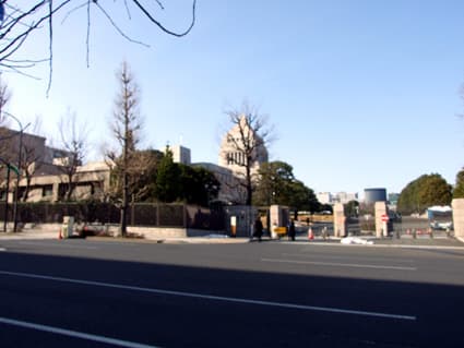 「国と歩調を合わせて動き出す時」自民が知事選に擁立を決めた小鑓氏に聞く