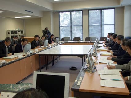 県が“福井並みの権限”提示!!