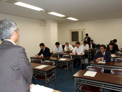 12市町6事務組合が出席