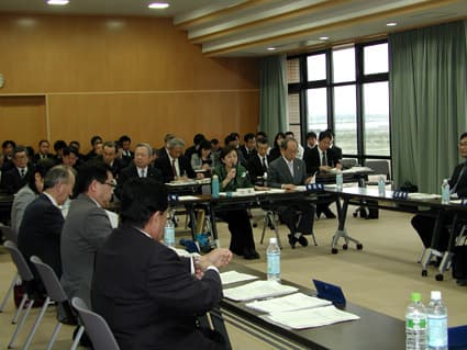 市町長から意見相次ぐ 再稼動への政府対応は「拙速」