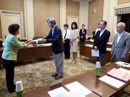 県いじめ再調査委