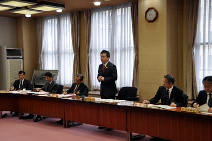 県が人口減少見すえ総合戦略