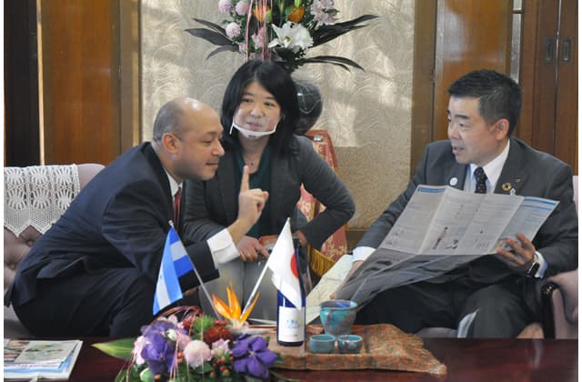 友好交流に向け意見交換