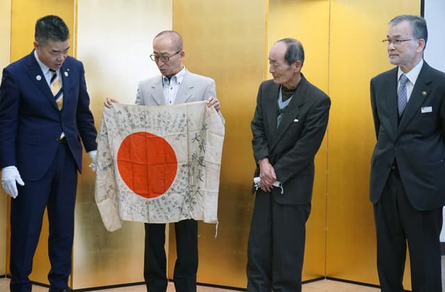 戦争遺留品3点が古里へ 県遺族会らの調査で元持ち主が判明