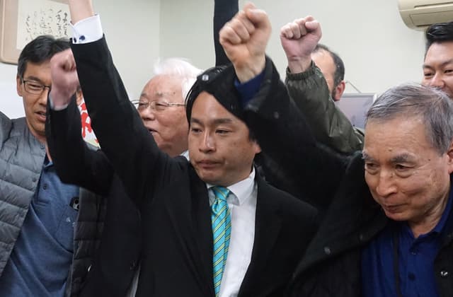 県議選振り返る記者座談会(9)維新の風、吹き荒れる