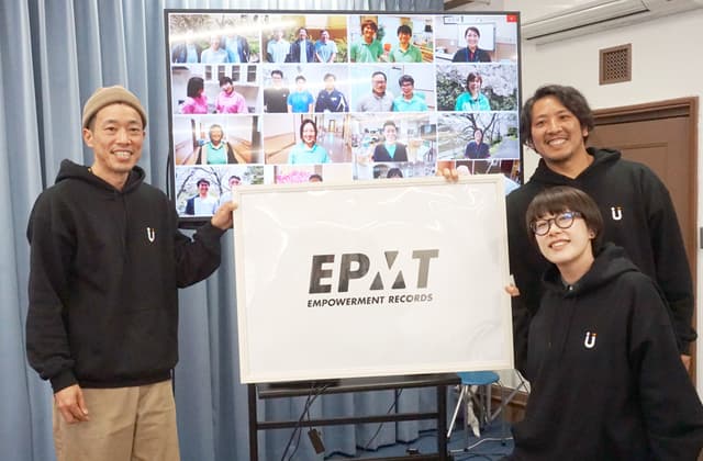 介護の現場で働く人の思いを込めて