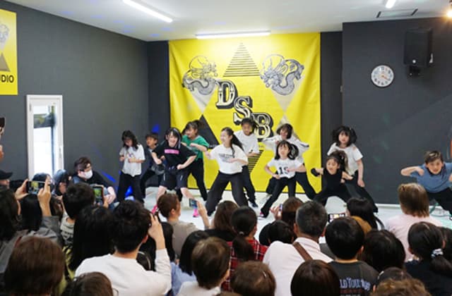 発足29年目 新スタジオがオープン ダンススタジオバン