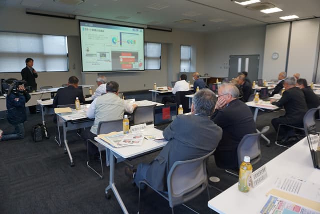 ネット犯罪の対策を学ぶ