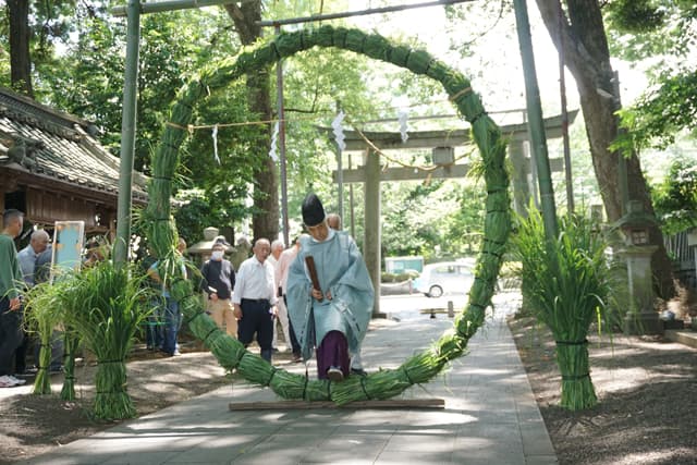 野々宮神社で茅の輪くぐり