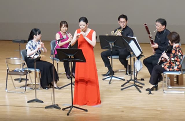 地元よし笛奏者と木管五重奏団が共演