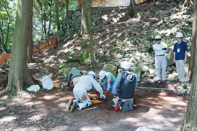 安土城址「令和の大調査」今年度調査