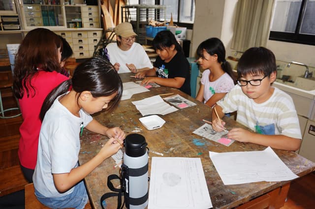 楽しかった炬火受け皿づくり