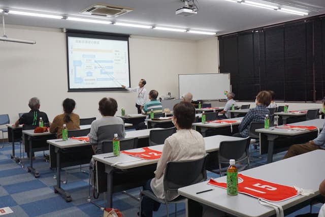 シニアが安全運転を再確認 東近江市グッドドライバー教室