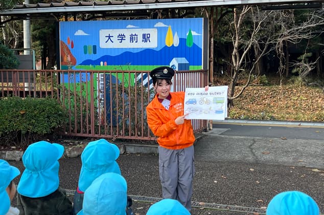 こども園あっぷるの5歳児 公共交通の大切さ学ぶ