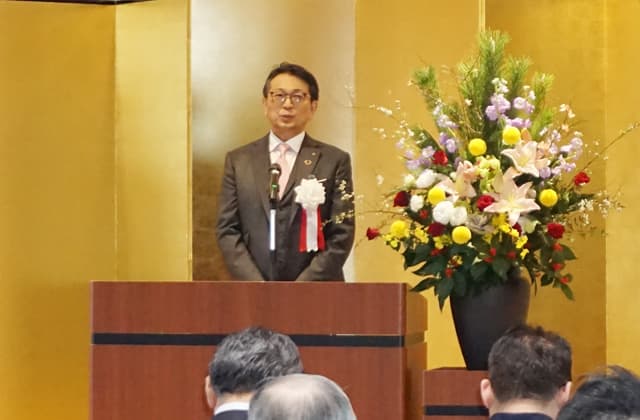 地域経済の飛躍誓う 八日市商工会議所新年互礼会